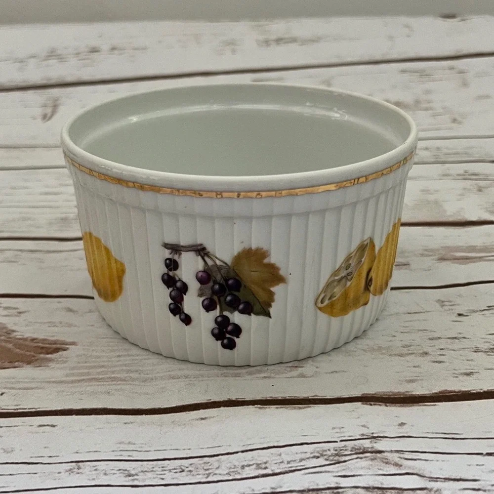 Royal Worcester Ramekin White Fruit Grapes Lemons Gold Trim Size 2